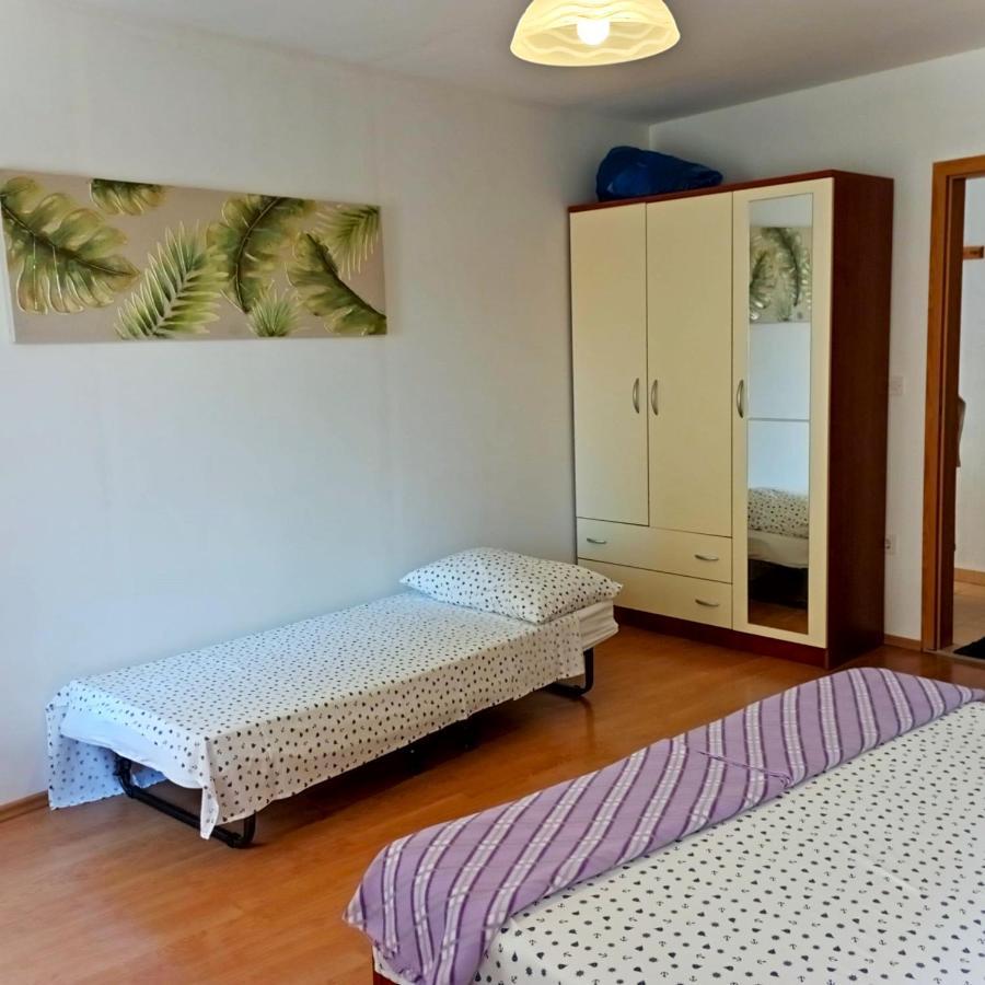 Ana Apartments Vis Ngoại thất bức ảnh