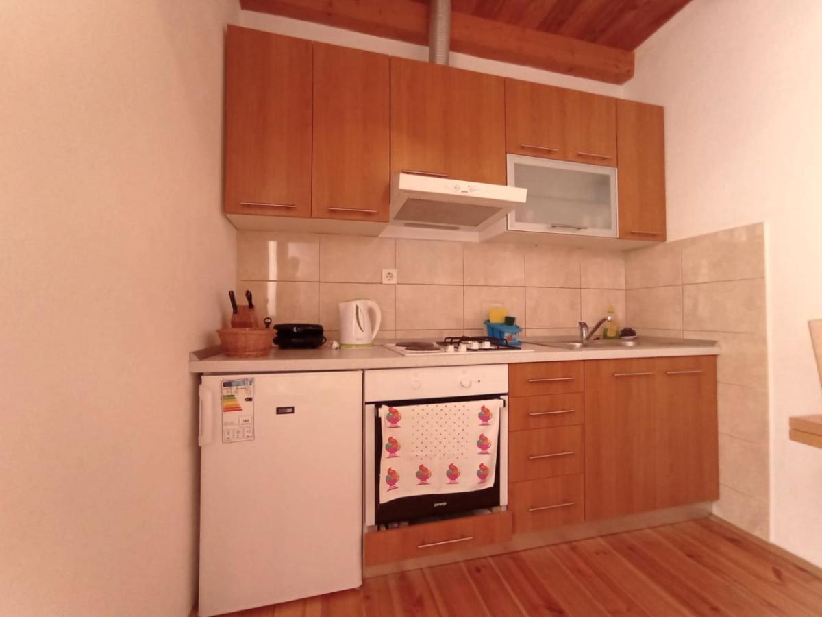 Ana Apartments Vis Ngoại thất bức ảnh
